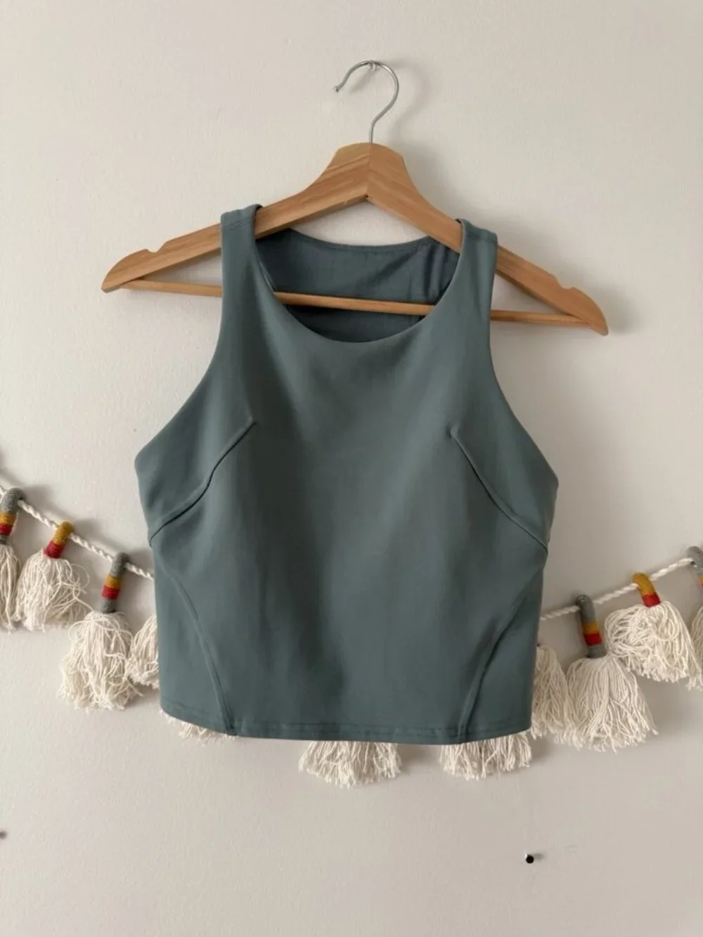 Lululemon Invigorate Training Tank Top Tidewater Teal Run Outdoor Pilates Yoga 8